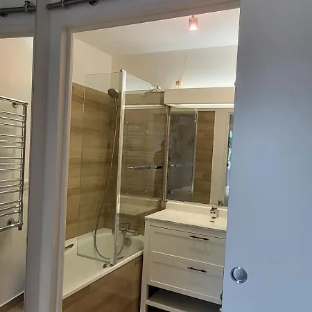 Σπίτι διακοπών Henri Camille Real Estate -beautiful One Bedroom Swimming Pool And Parking Κάννες